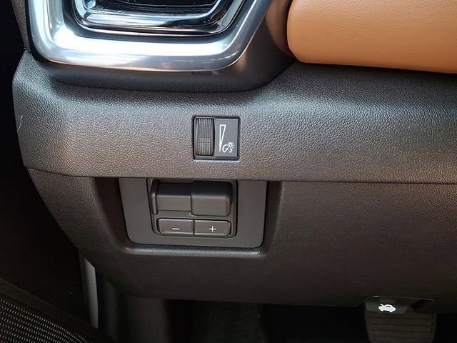 New 2026 GMC Canyon AT4 w/ Technology Plus Package AWD/4WD image 15