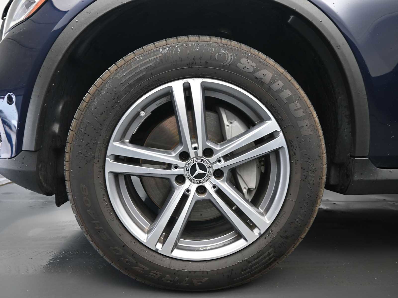 Used 2022 Mercedes-Benz GLC 300 4MATIC image 10