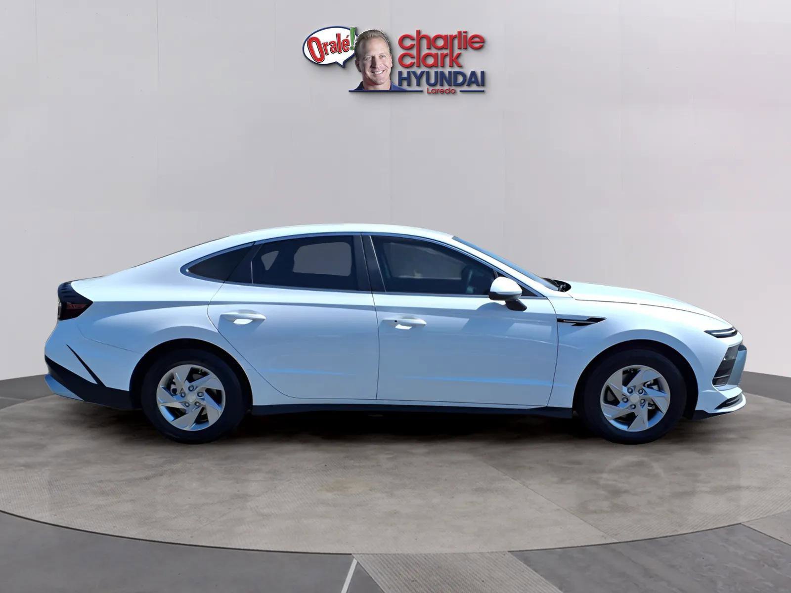 Certified 2025 Hyundai Sonata SE image 6