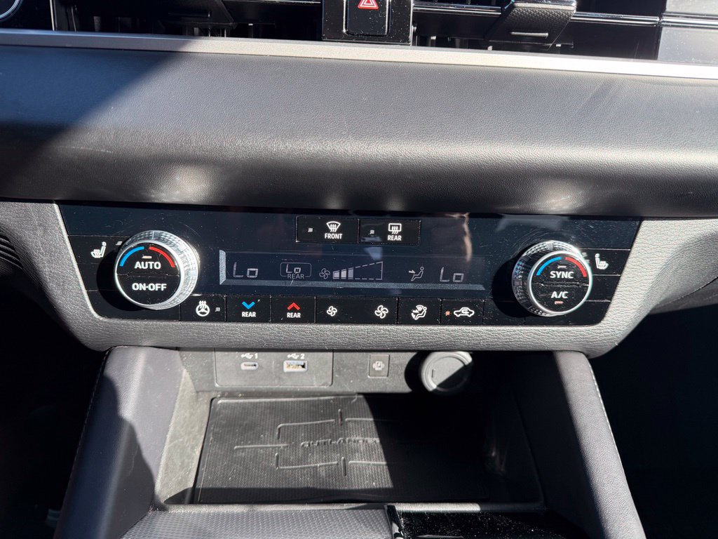 Used 2024 Mitsubishi Outlander SEL FWD image 19