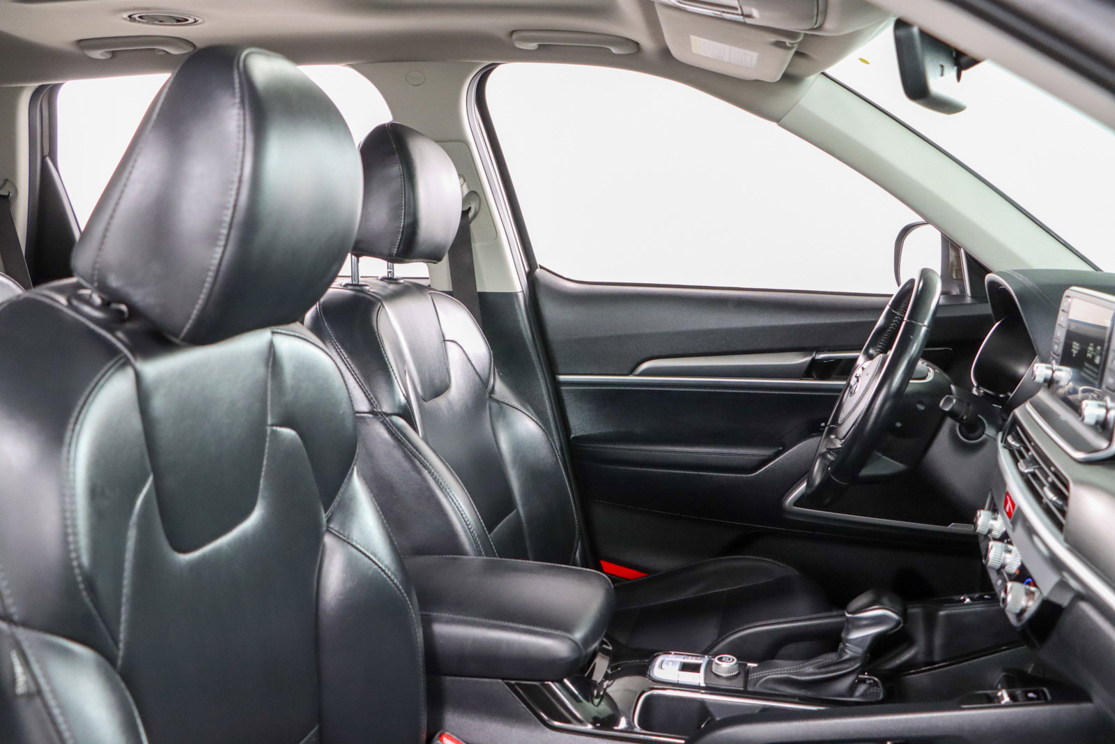 Used 2020 Kia Telluride S image 28