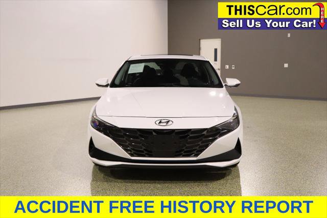Used 2022 Hyundai Elantra Limited FWD image 3