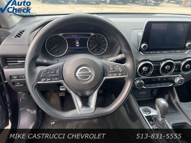 Used 2023 Nissan Sentra SV image 4