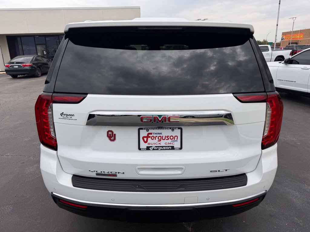 Used 2024 GMC Yukon SLT w/ SLT Luxury Package AWD/4WD image 14