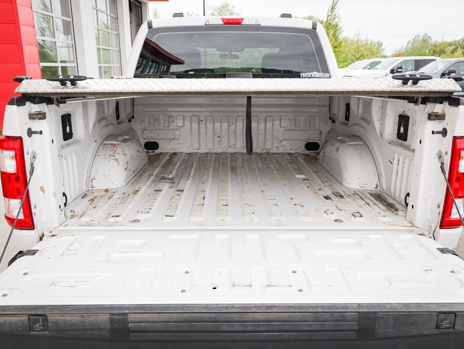 Used 2021 Ford F150 XL w/ Trailer Tow Package image 5