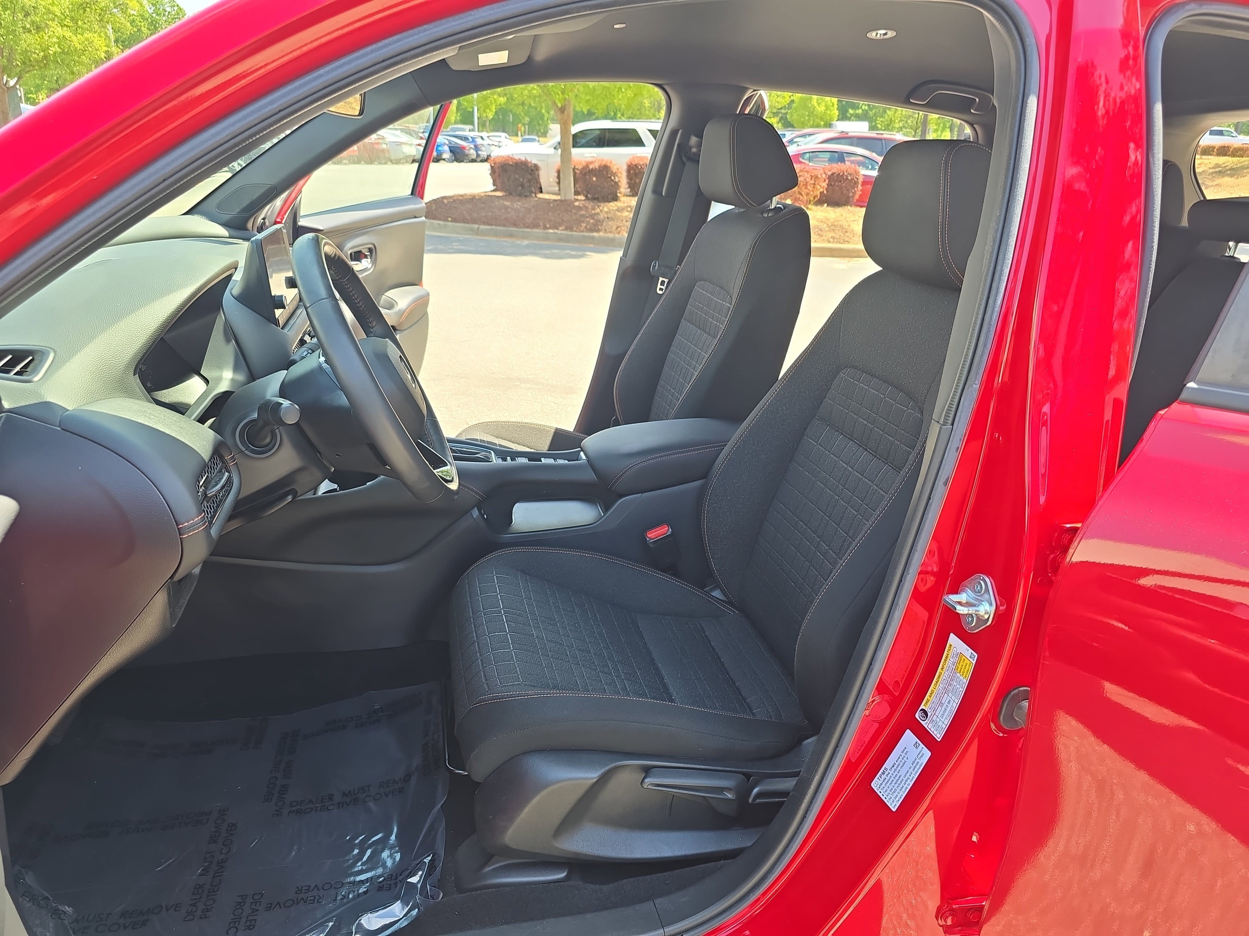 Used 2024 Honda HR-V Sport image 15