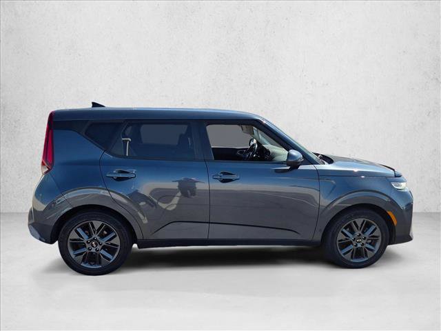 Used 2020 Kia Soul EX FWD image 4