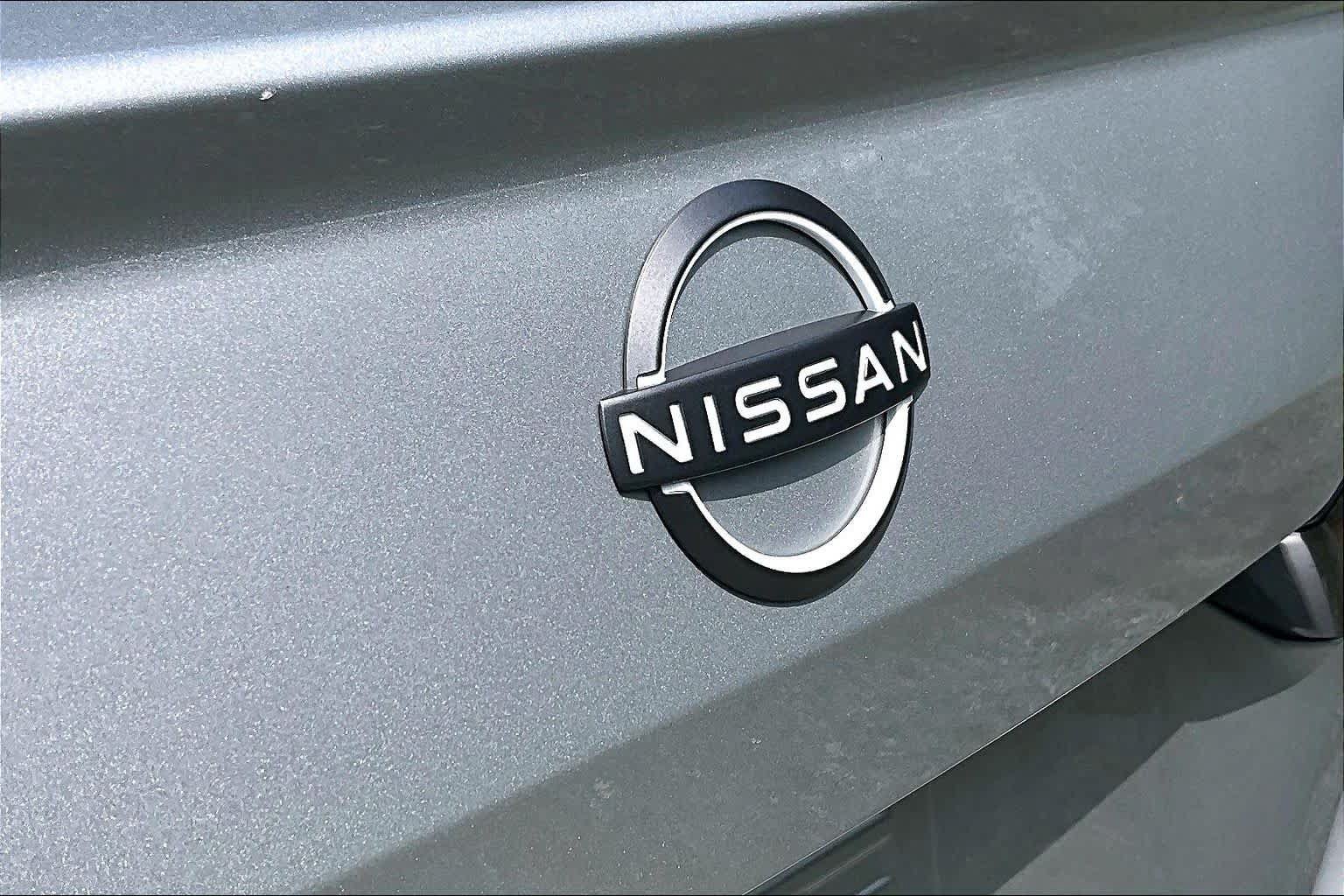 Used 2024 Nissan Altima 2.5 SV FWD image 31
