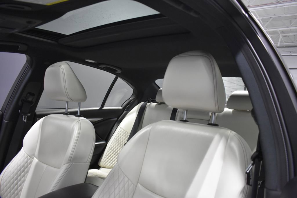 Used 2023 INFINITI Q50 Red Sport 400 w/ Black Opal Edition image 17