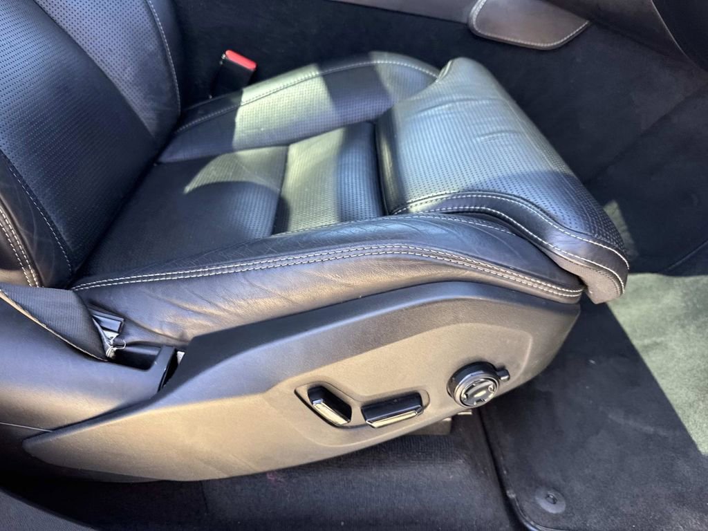 Used 2016 Volvo XC90 T6 Inscription w/ Vision Package image 12