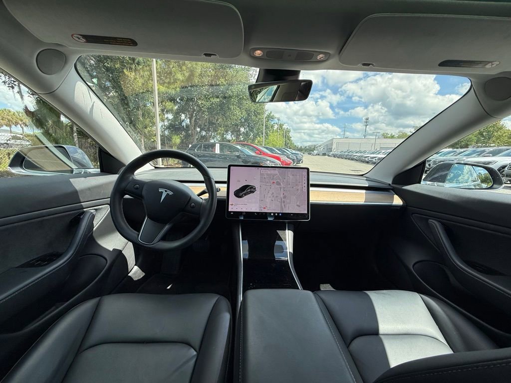 Used 2019 Tesla Model 3 Long Range image 18