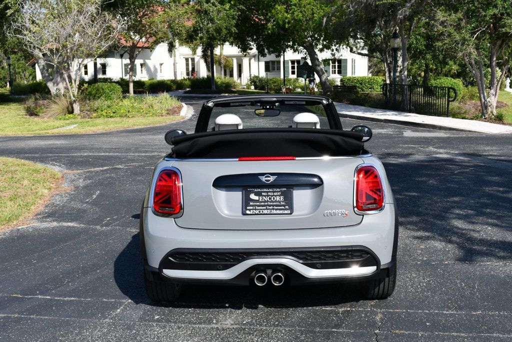Used 2023 MINI Cooper S w/ Signature Upholstery Package FWD image 38
