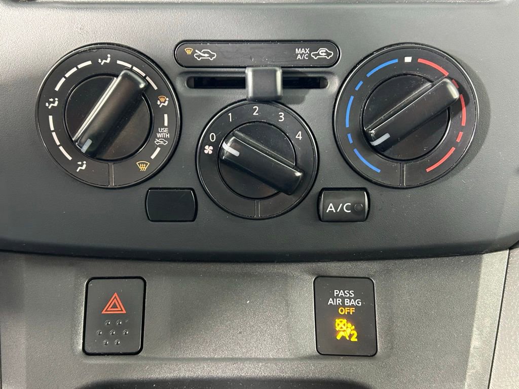 Used 2021 Nissan NV200 S FWD image 18