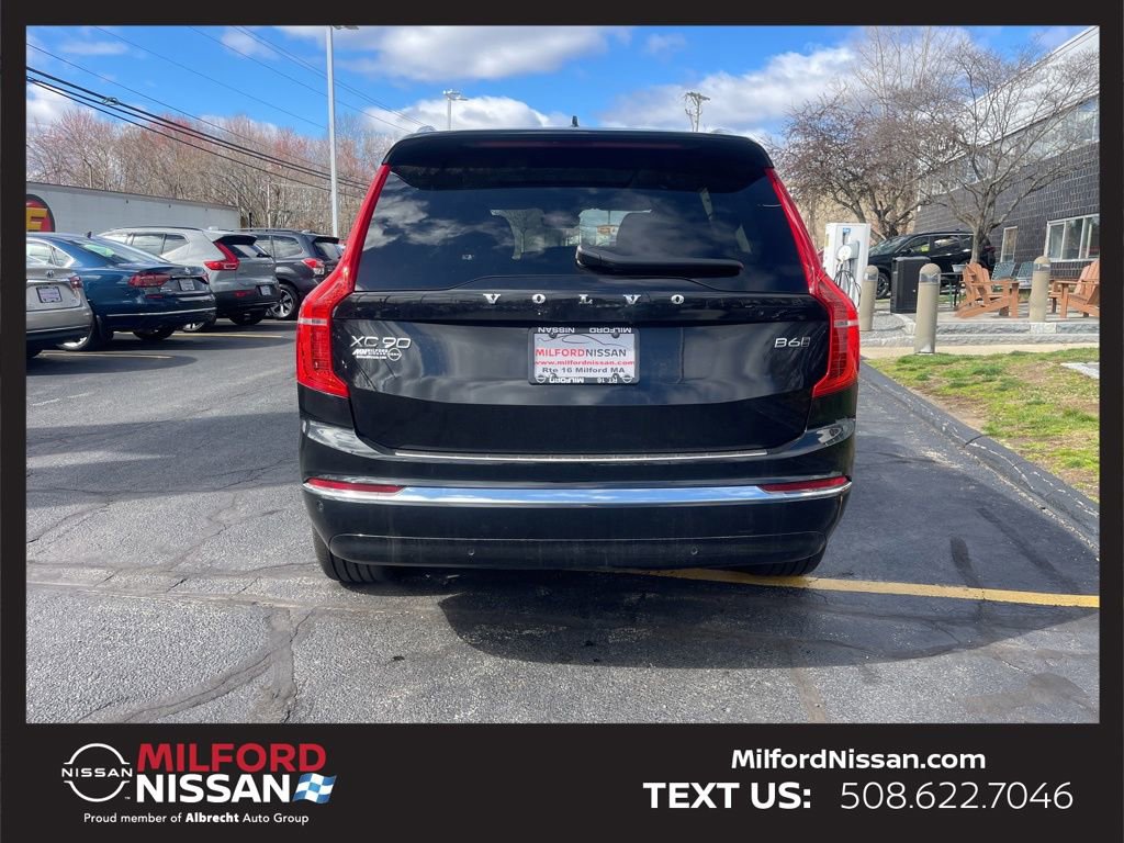 Used 2023 Volvo XC90 B6 Plus w/ Protection Package Premier image 4