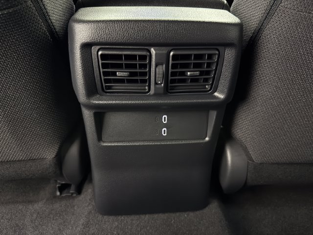 New 2026 Toyota 4Runner SR5 AWD/4WD image 32