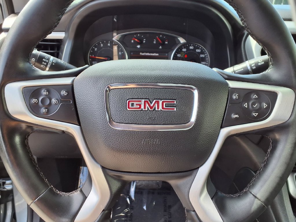 Used 2023 GMC Acadia SLT AWD/4WD image 10