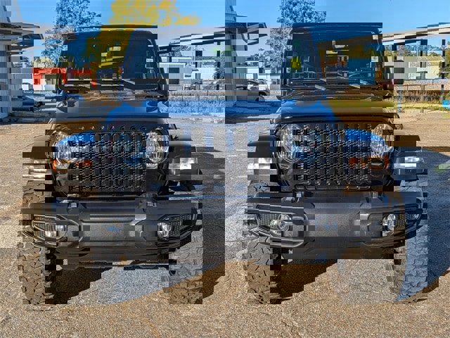 Used 2022 Jeep Wrangler Unlimited Sahara image 7