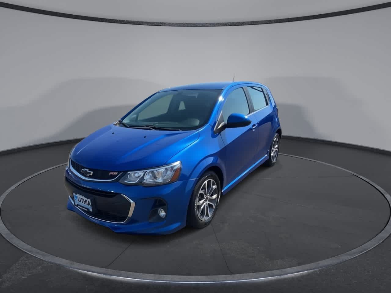 Used 2020 Chevrolet Sonic LT FWD image 4