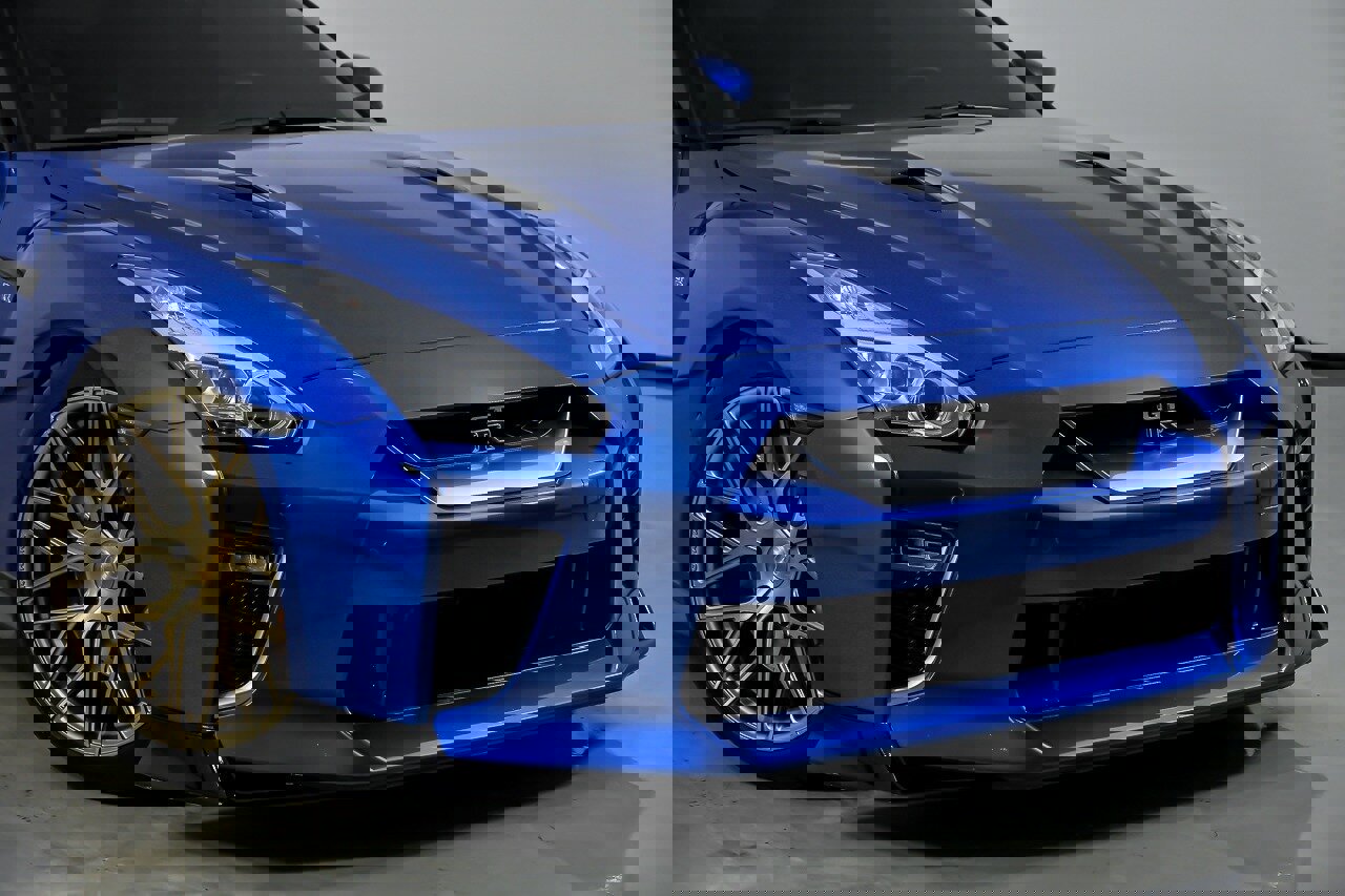 Used 2020 Nissan GT-R Premium image 3