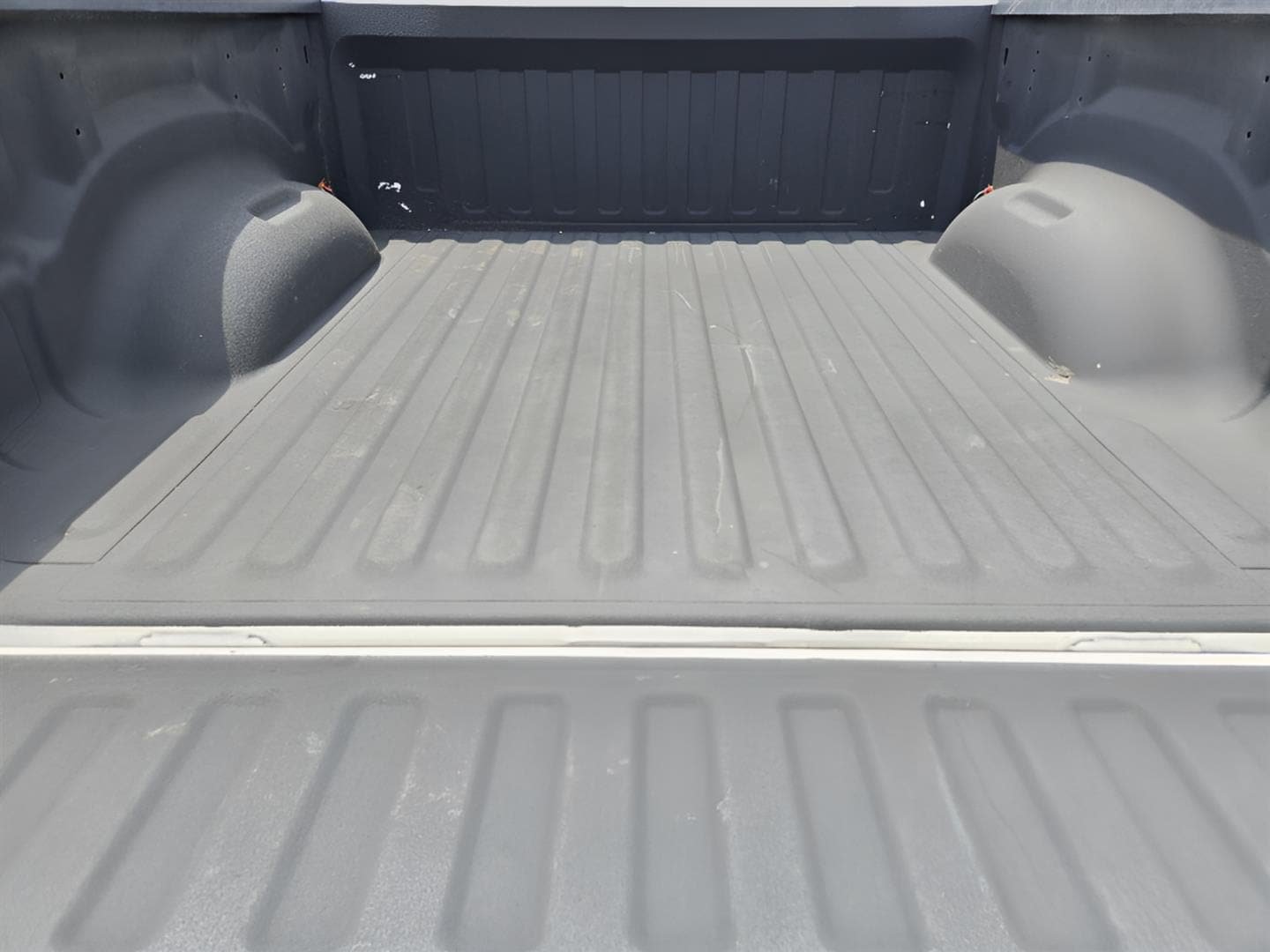 Used 2022 RAM 1500 Laramie AWD/4WD image 30