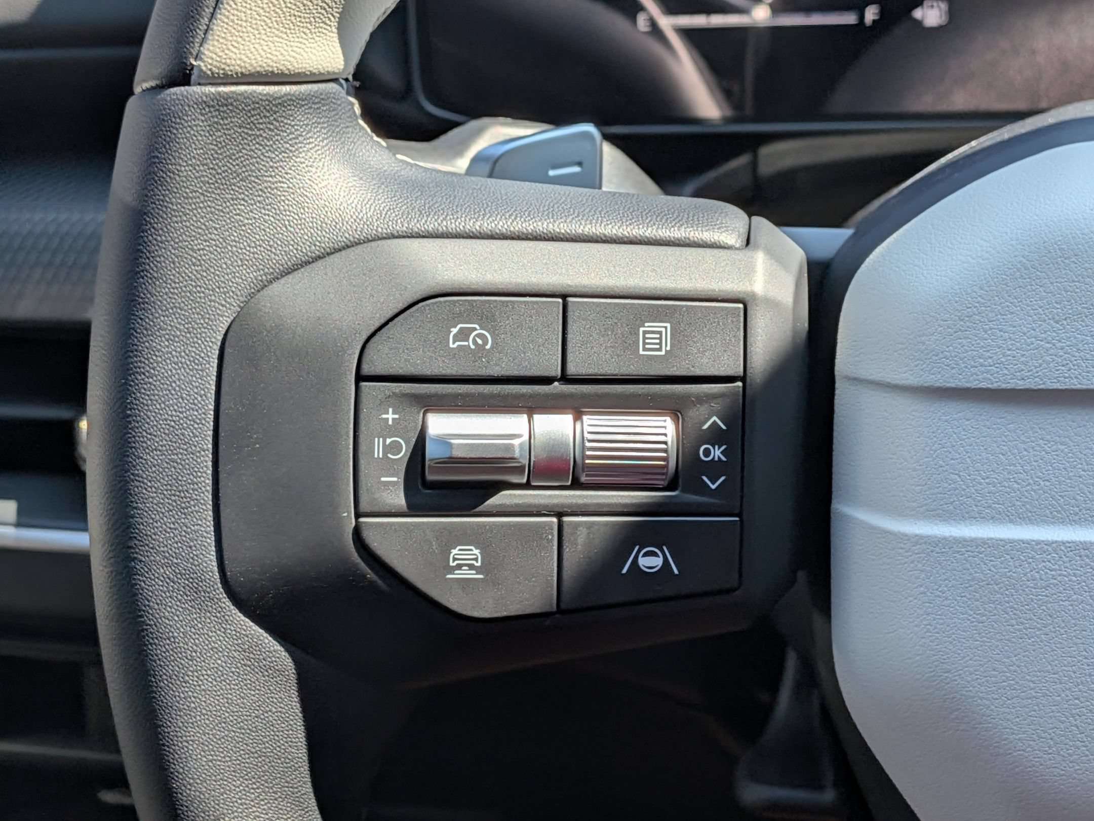New 2026 Kia K4 GT-Line Turbo w/ GT-Line Sunroof Package FWD image 18