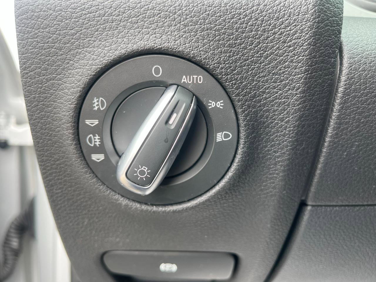 Used 2015 Audi Q7 TDI Premium Plus w/ Premium Plus Package image 33