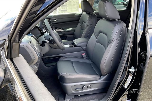 New 2026 Nissan Pathfinder SL AWD/4WD image 7