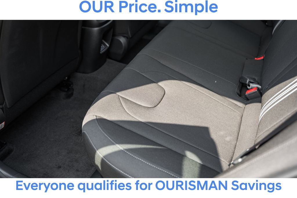 New 2025 Hyundai Elantra SEL image 22