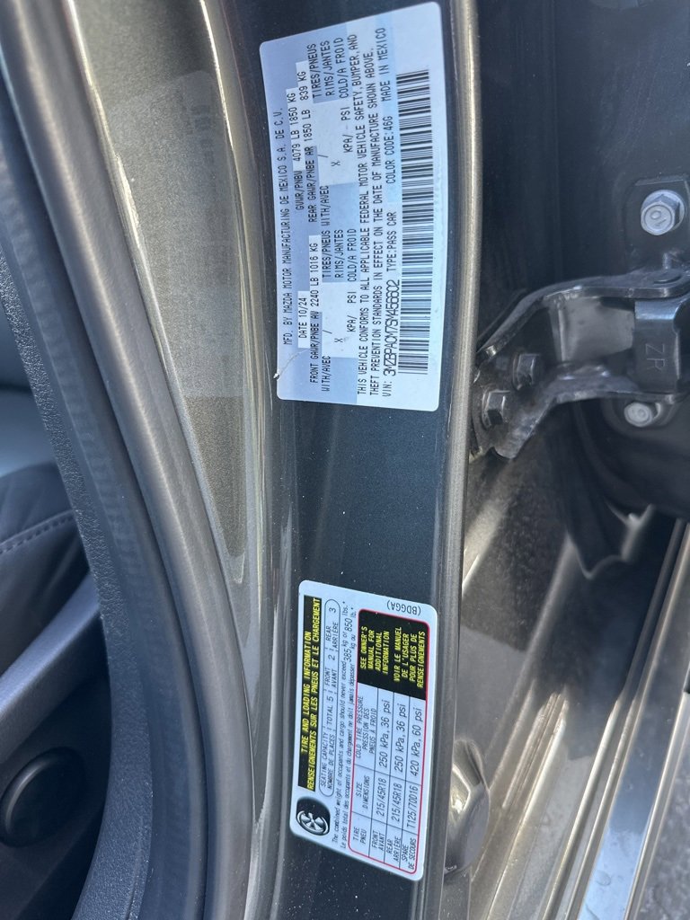 Used 2025 MAZDA MAZDA3 s image 25