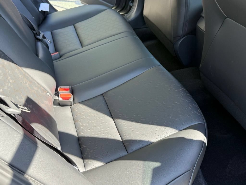 New 2026 Nissan Sentra SR w/ SR Premium Package FWD image 20
