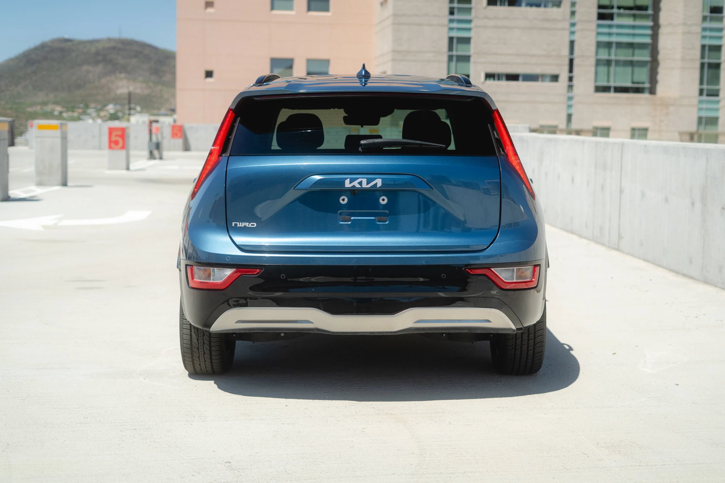 Used 2023 Kia Niro Wind FWD image 12