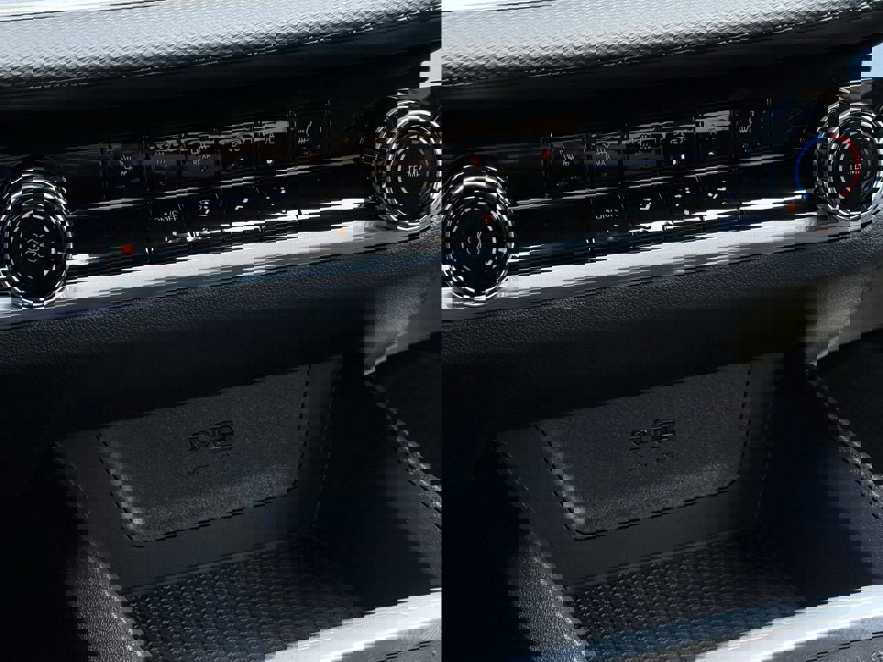 New 2026 Chevrolet Equinox LT FWD image 16