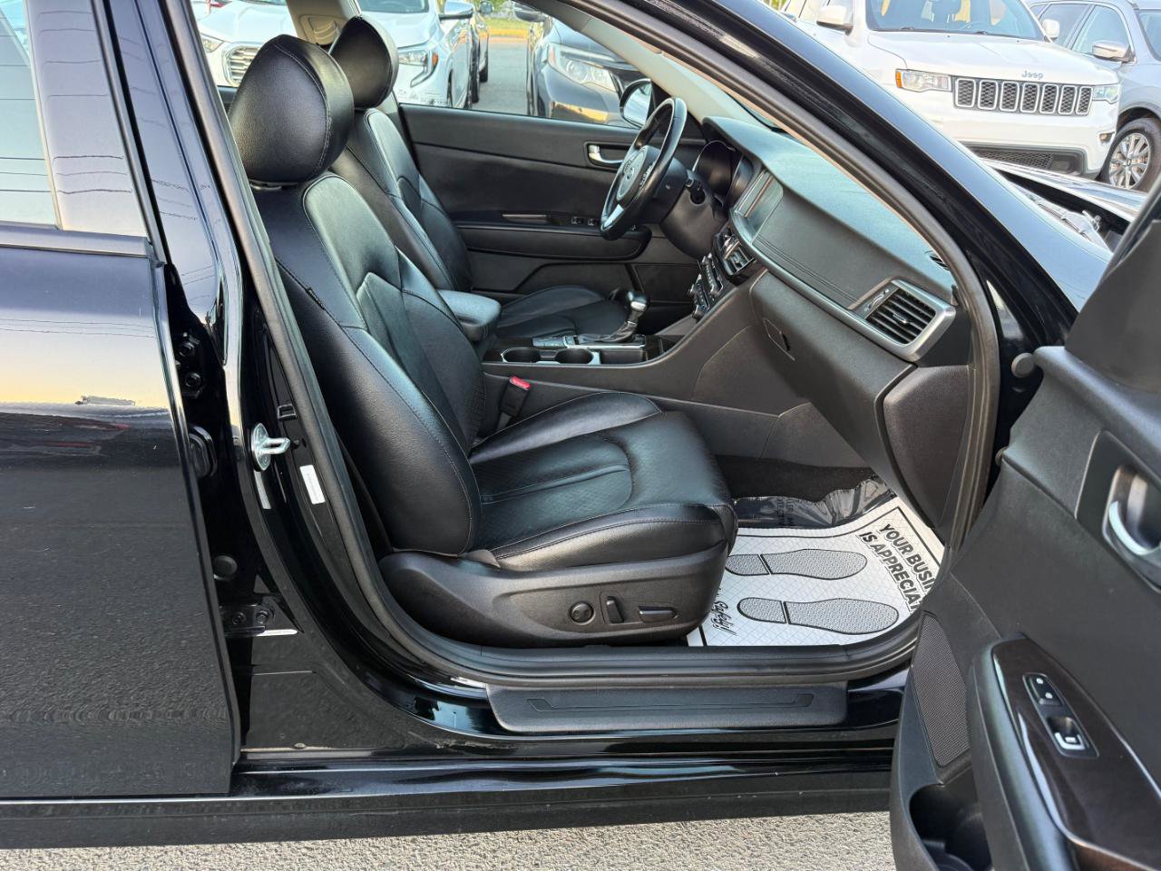 Used 2016 Kia Optima EX w/ Premium Package image 14