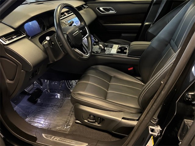 Used 2023 Land Rover Range Rover Velar R-Dynamic S image 7