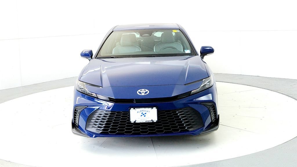 New 2026 Toyota Camry SE FWD image 8