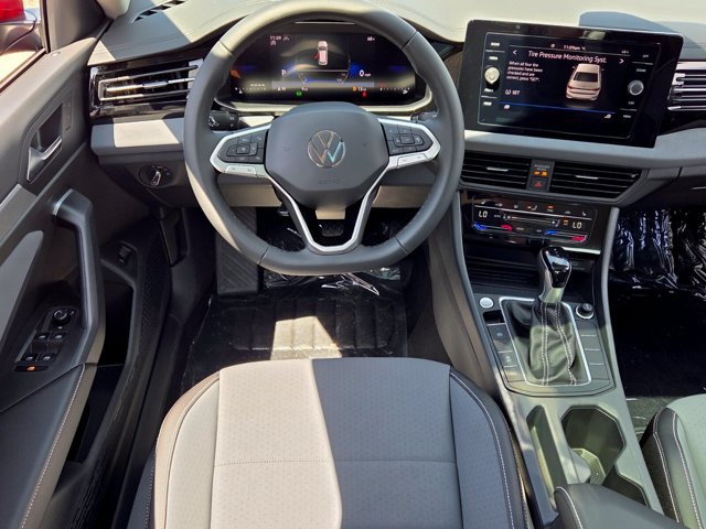 New 2026 Volkswagen Jetta SE FWD image 7