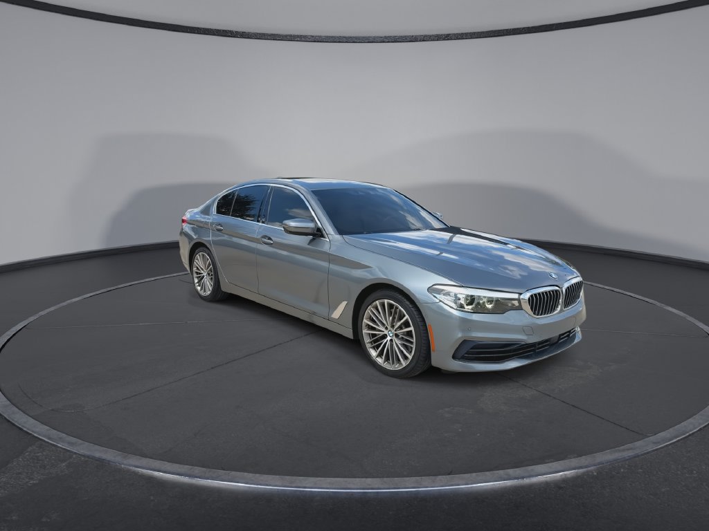 Used 2020 BMW 530i RWD image 2