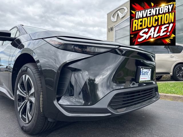 Used 2023 Toyota bZ4X AWD image 37