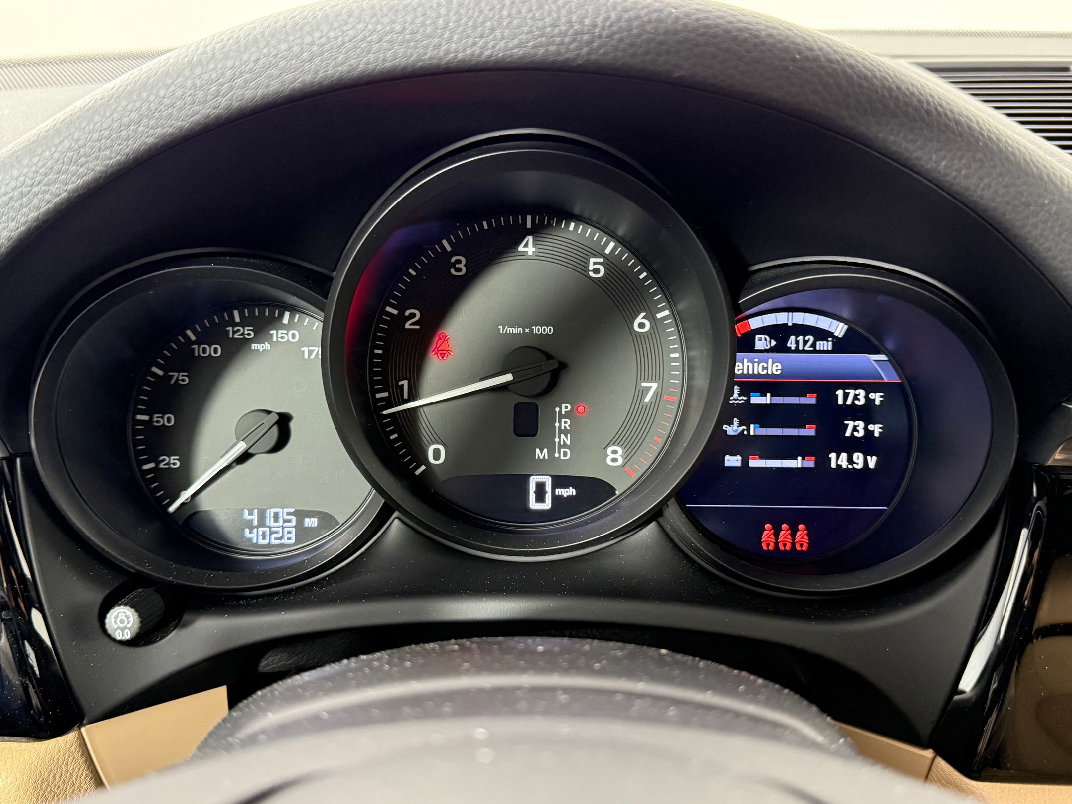 New 2025 Porsche Macan image 24