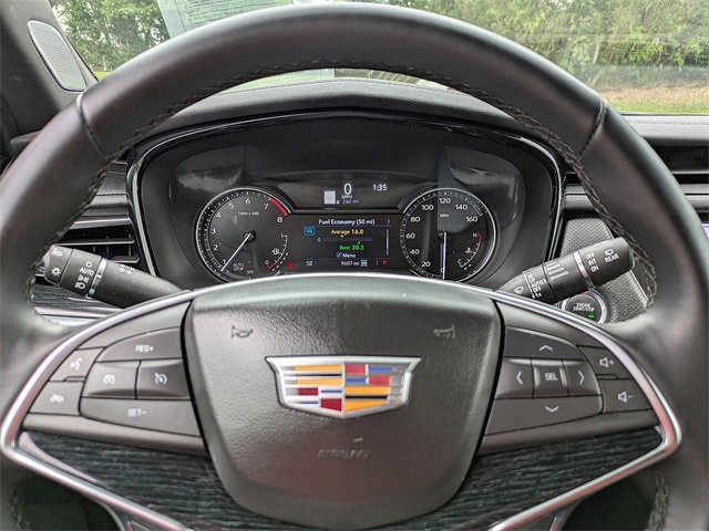 Certified 2025 Cadillac XT5 Premium Luxury image 32