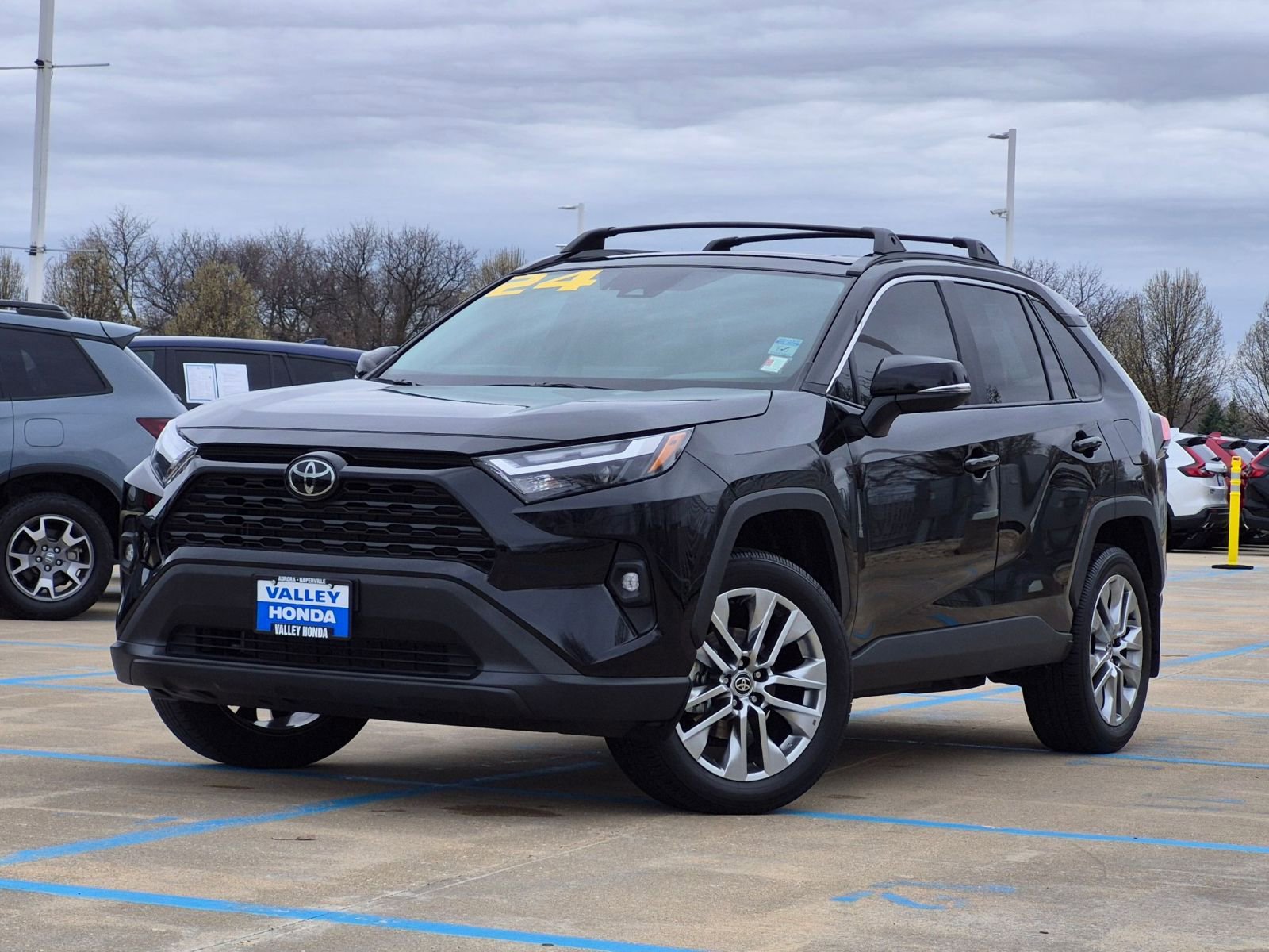 Used 2024 Toyota RAV4 XLE Premium w/ Weather Package image 2