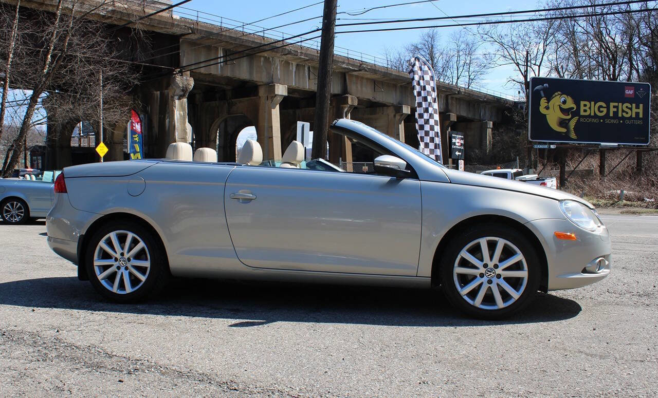 Used 2009 Volkswagen Eos Komfort FWD image 10
