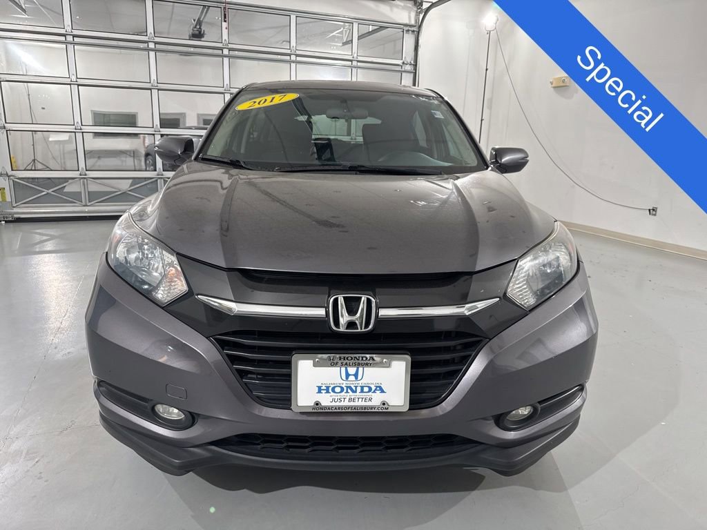 Used 2017 Honda HR-V EX image 2