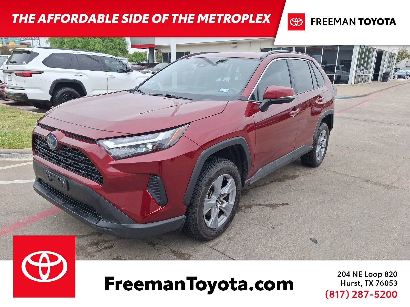Used 2022 Toyota RAV4 XLE w/ Convenience Package AWD/4WD image 1