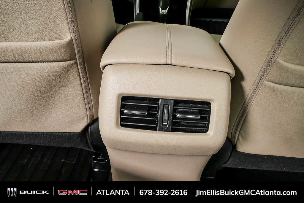 Used 2017 Honda Accord Touring image 19