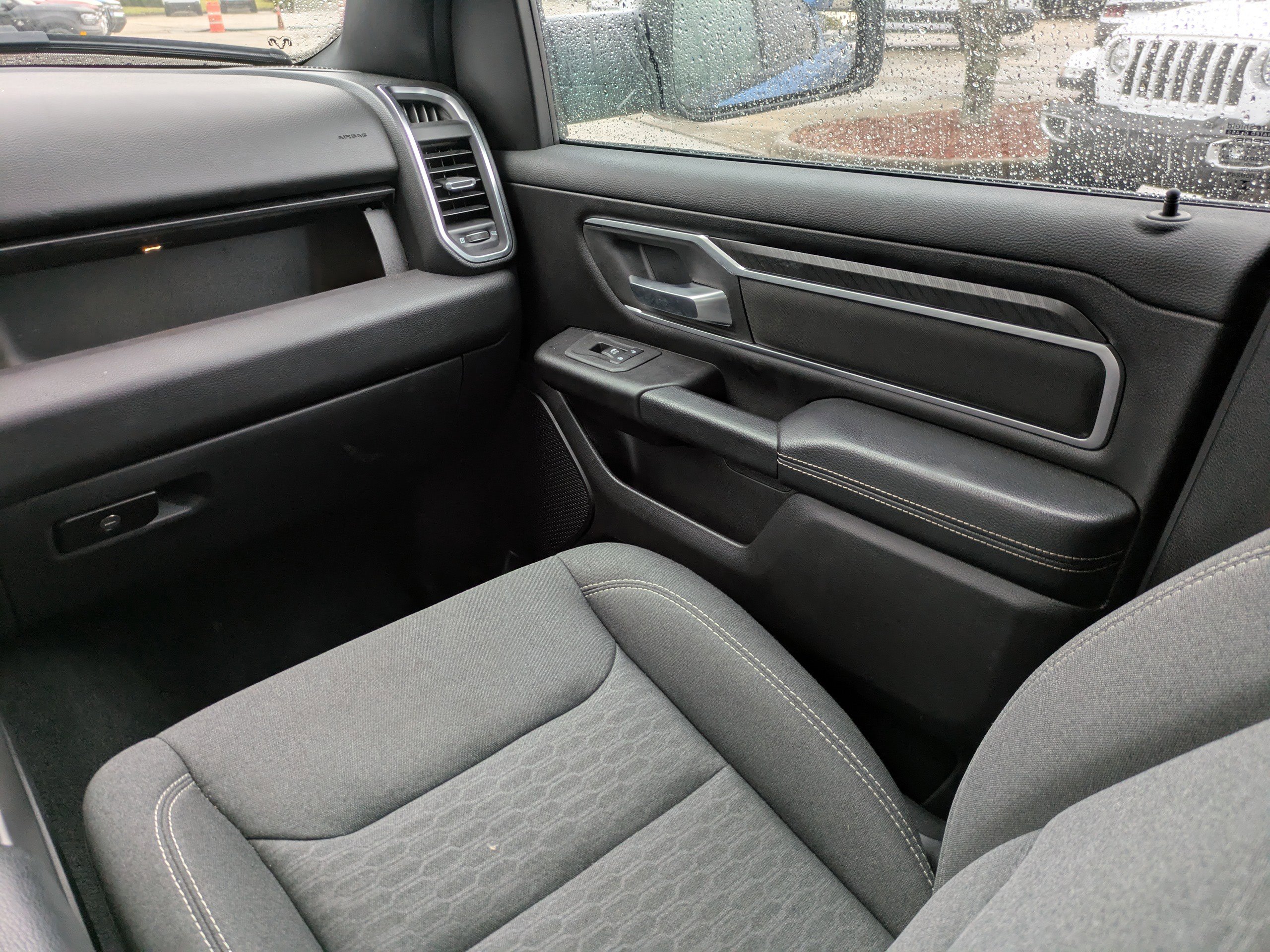 Used 2025 RAM 1500 Big Horn AWD/4WD image 20