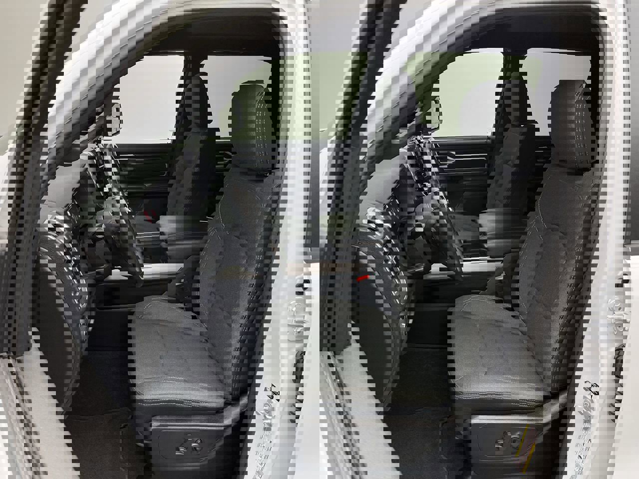 Used 2023 RAM 1500 Big Horn image 10