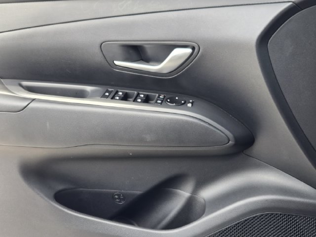 Used 2025 Hyundai Tucson Blue AWD/4WD image 15