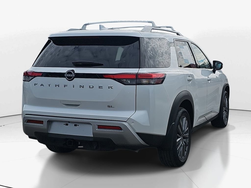 Used 2025 Nissan Pathfinder SL w/ SL Premium Package image 5