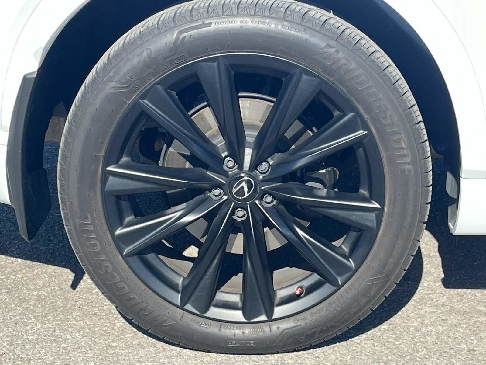 Used 2024 Lexus RX 500h F Sport image 12